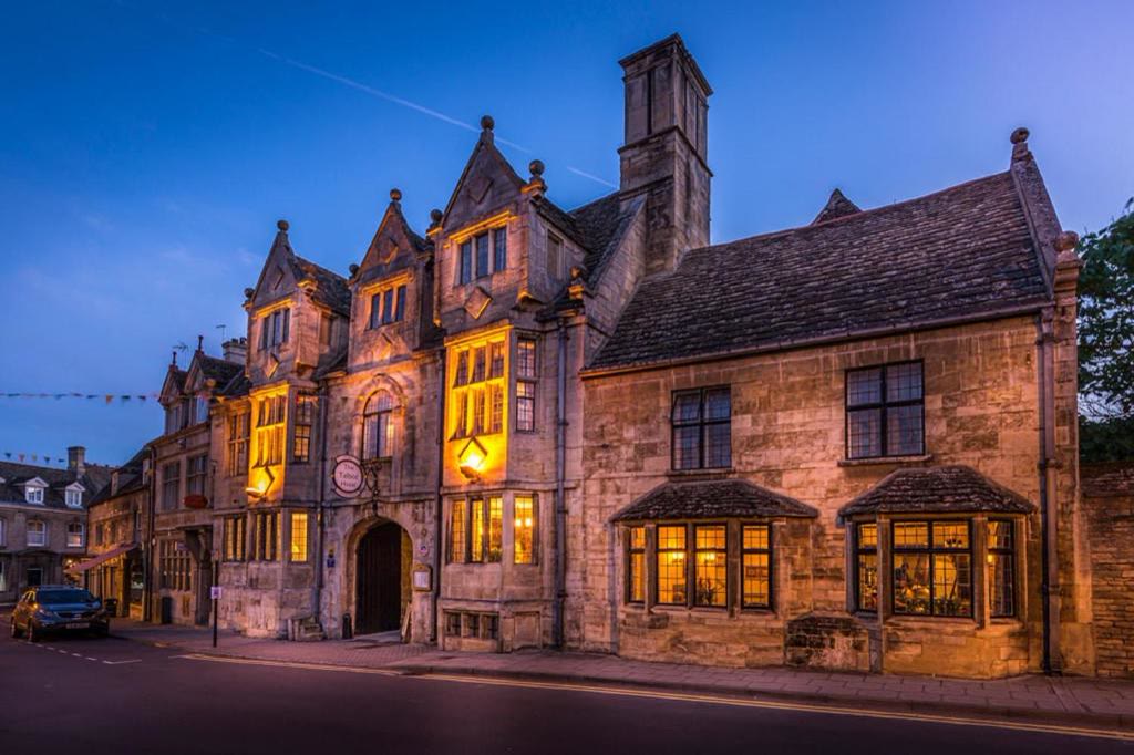 The Talbot Hotel, Oundle — historic coaching inn façade